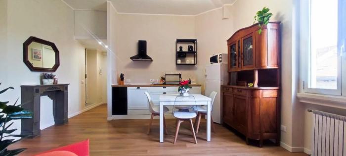 2 Bedroom Gem Near Milano Centrale Fast Wi Fi Kademy House חדר תמונה